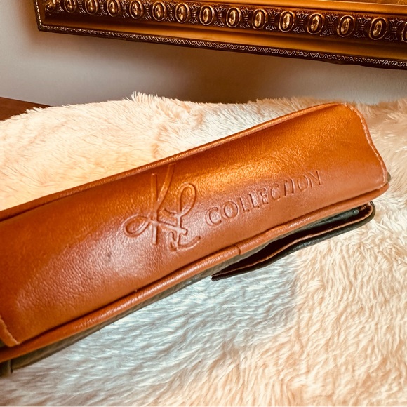 HUNTER GREEN KATHY LEE LEATHER COLLECTION CROSSBODY MESSENGER BAG GREAT - Picture 4 of 9